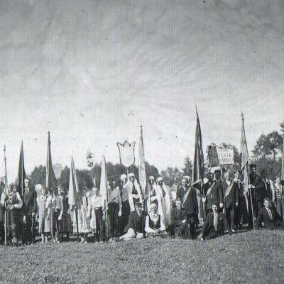 Luksiu Katalikisku Organizaciju Skyriai Pasiruose Sutikti Vyskupa XX A. 4 Desimtmetis