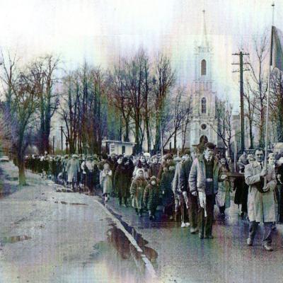 Pasventinta Trispalve Nesama Is Baznycios Prie Mokyklos 1989 02 16